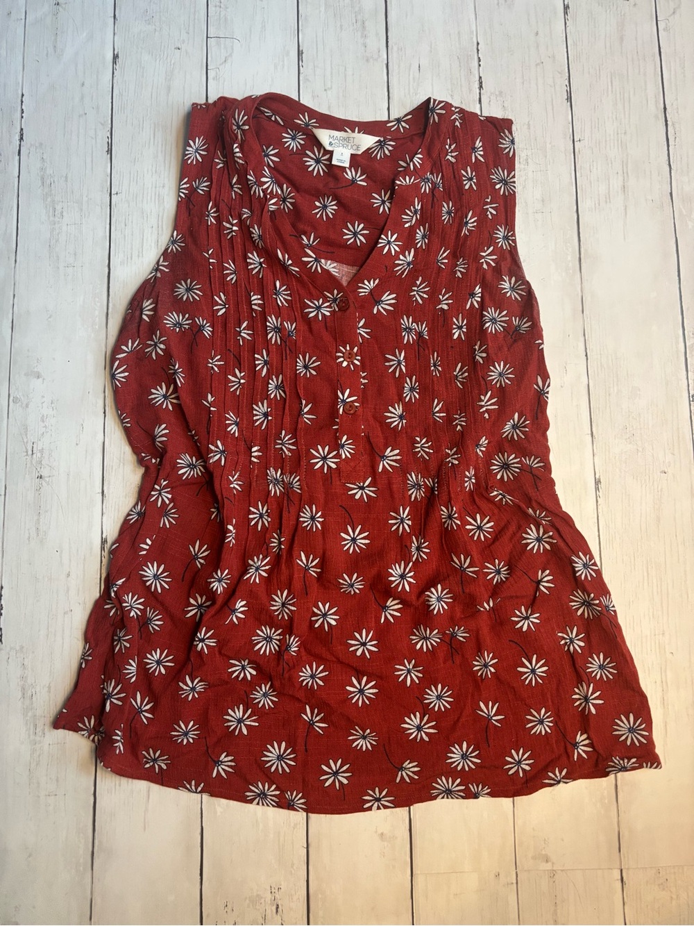 Market & Spruce Rust Red Daisy Print Sleeveless Top